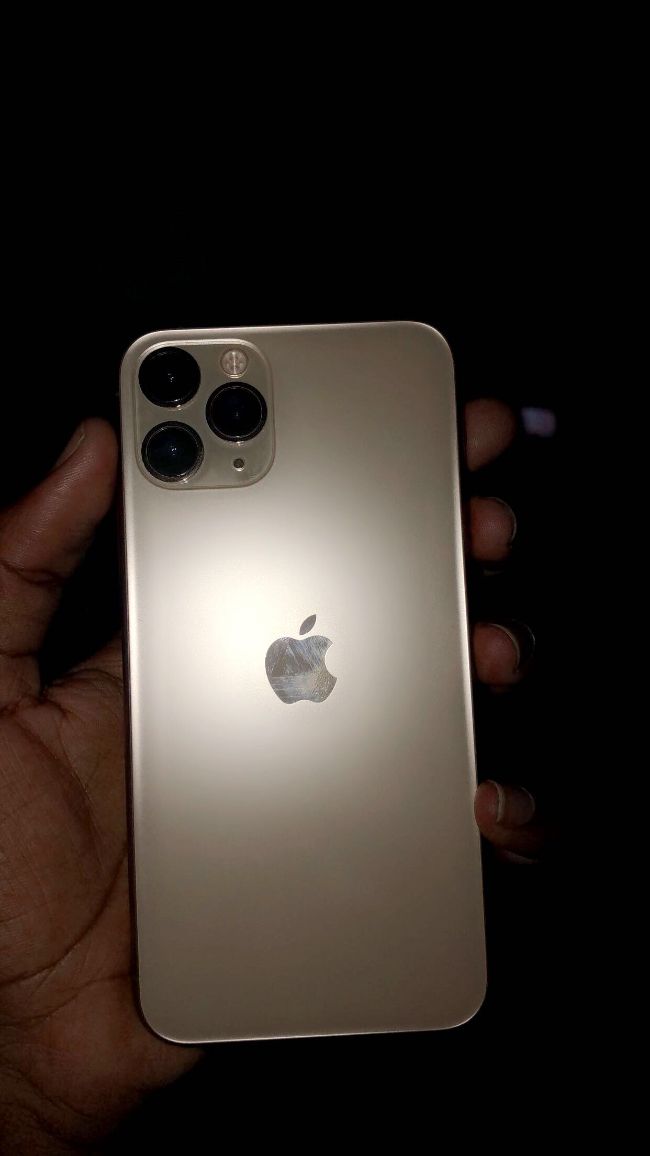 Iphone 11 pro GOLD
