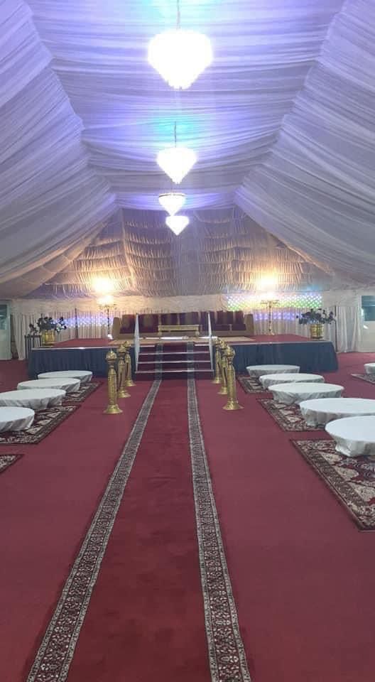 خيمة رائعة للحفلات والمناسبات مشتغلة شوي  بمساحة 300م 