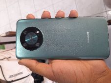 هاتف Huawei nova y90